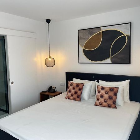 Prassa 3 Boutique Hotel Миндело Екстериор снимка