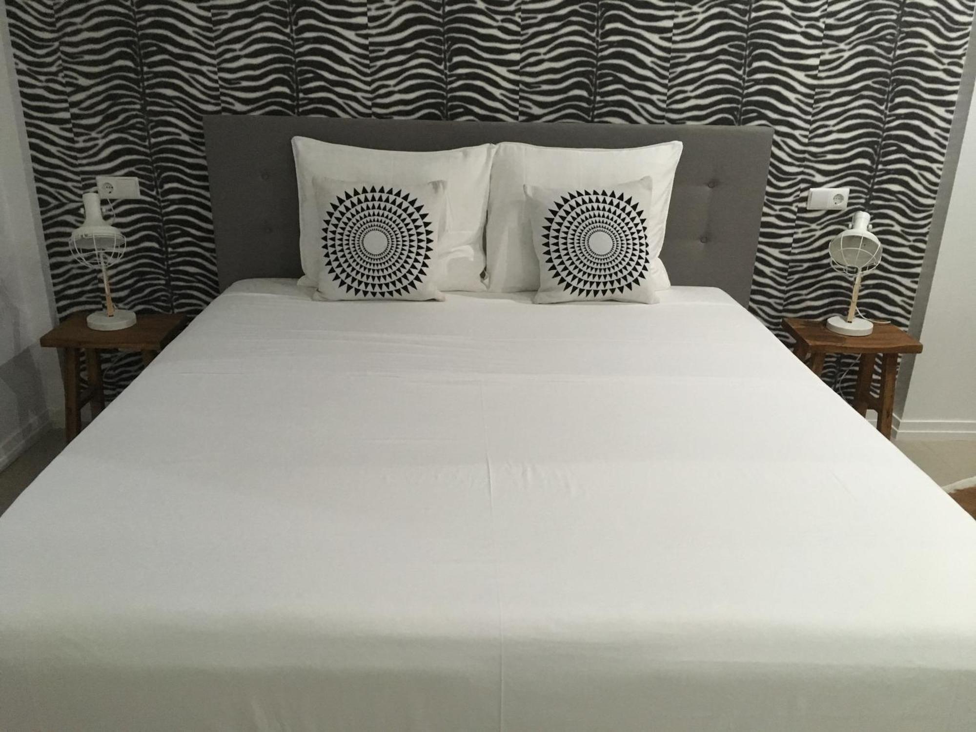 Prassa 3 Boutique Hotel Миндело Екстериор снимка
