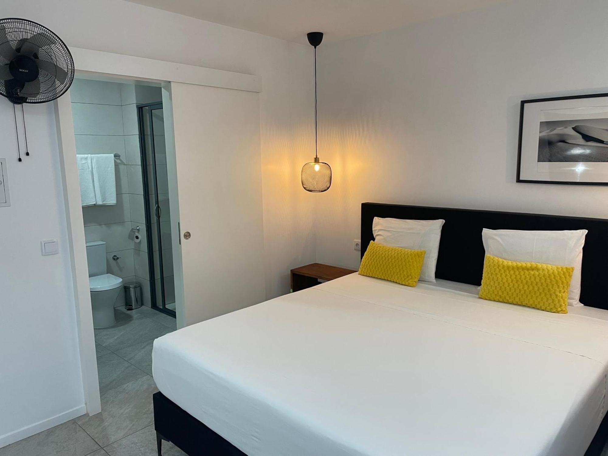 Prassa 3 Boutique Hotel Миндело Екстериор снимка