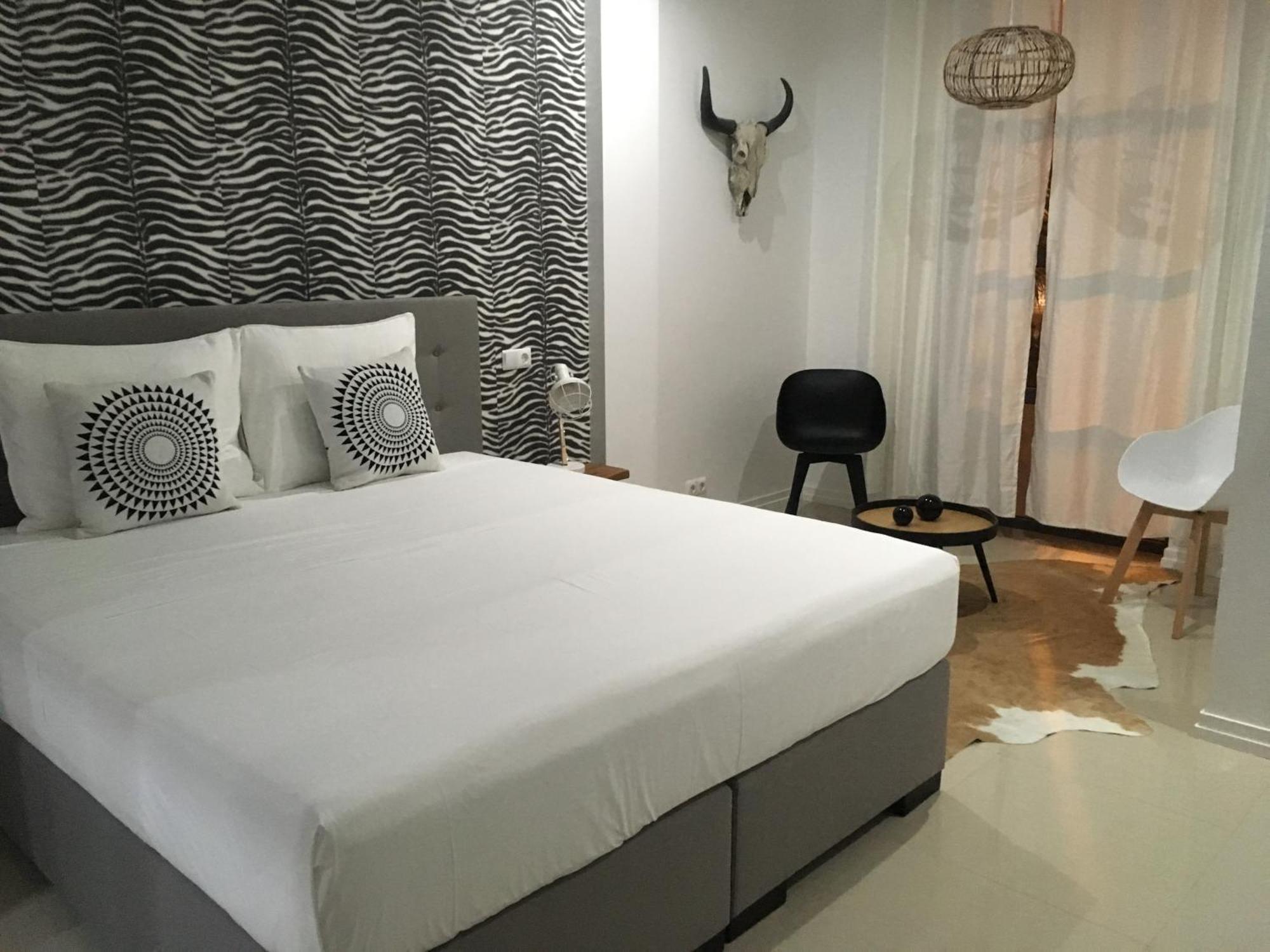 Prassa 3 Boutique Hotel Миндело Екстериор снимка